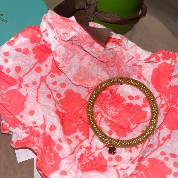 Lovely one of a kind Kate spade bangle bracelet; pristine condition; never worn - Picture 2 of 4